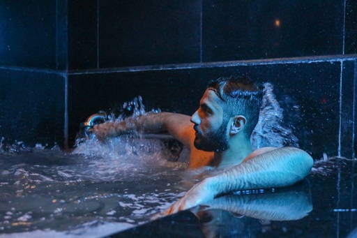 إهداء - أيكون